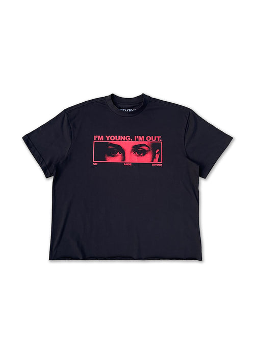 I'M OUT. BOXY TEE